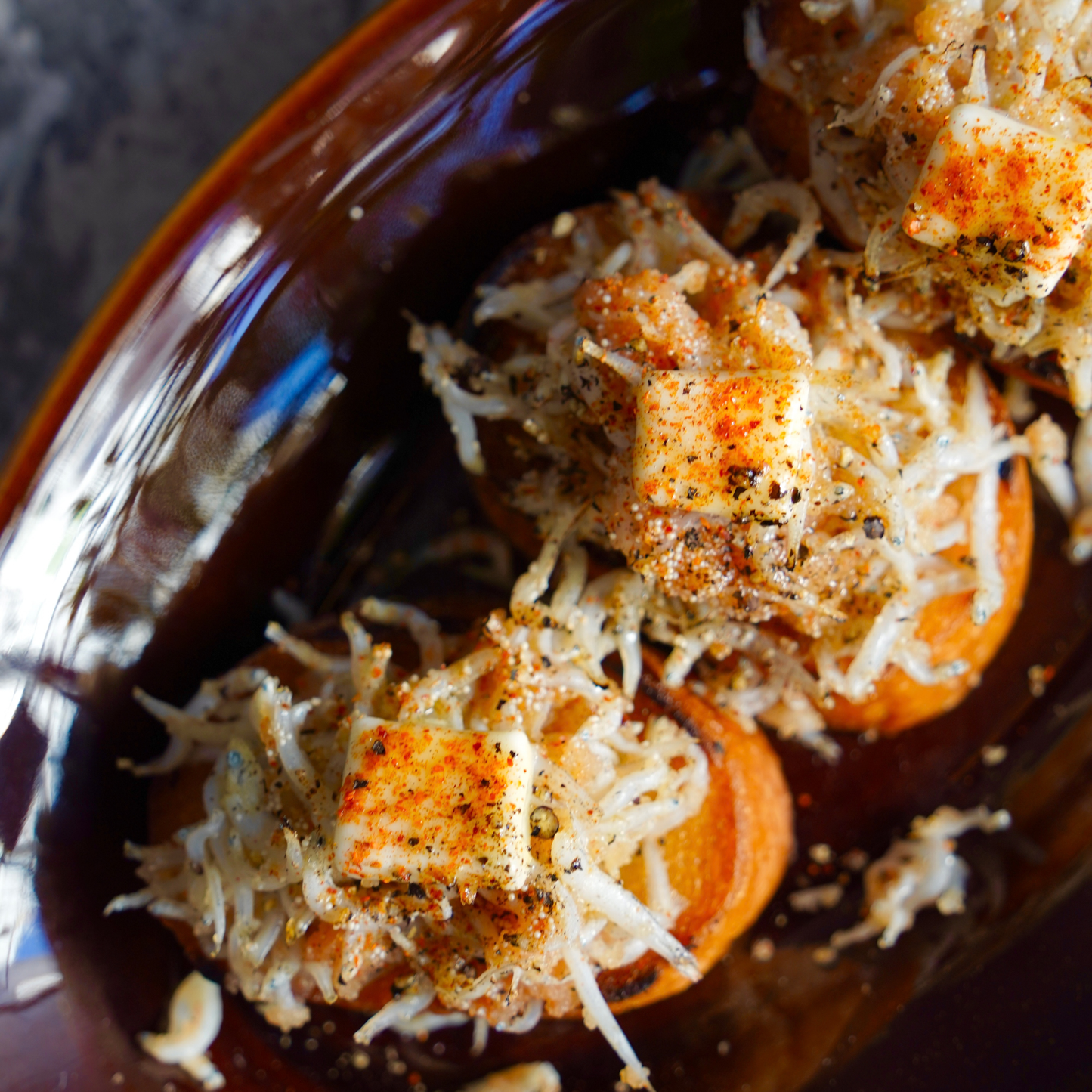 
                  
                    上等明太 - 痺辛マニア仕立て
                  
                