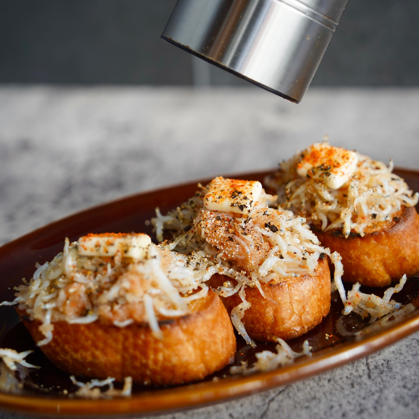 
                  
                    上等明太 - 痺辛マニア仕立て
                  
                